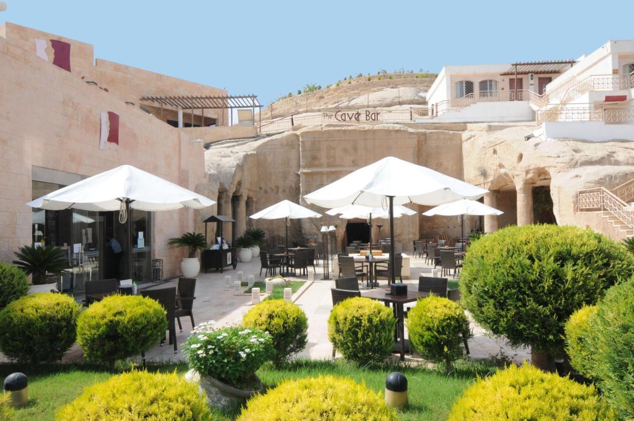 Petra Guest House Hotel Wadi Musa Exterior photo