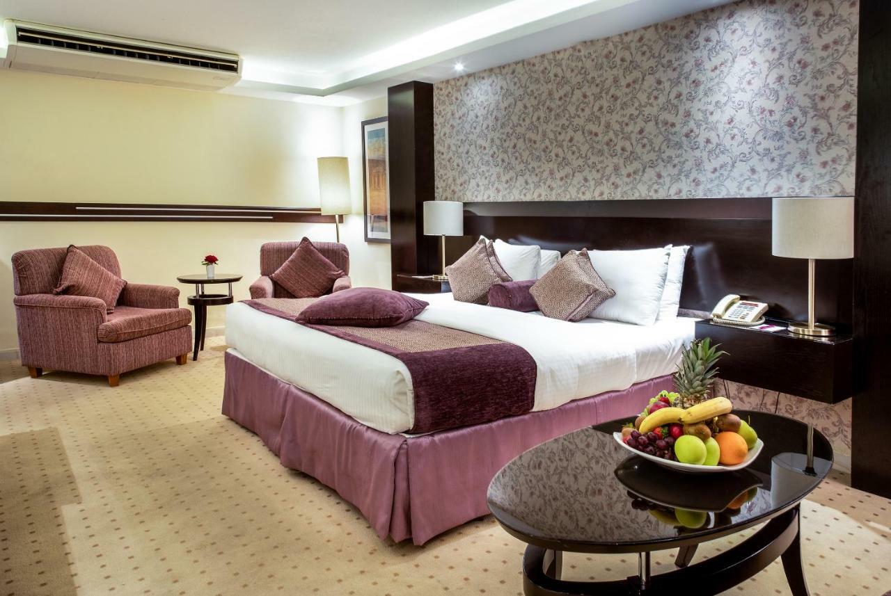 Petra Guest House Hotel Wadi Musa Exterior photo